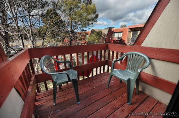 Pinecliff Village Resort Hollywood Dış mekan fotoğraf